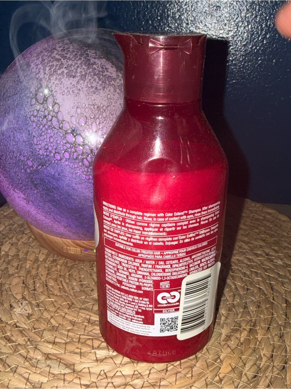 Redken Color Extend Conditioner - Deep Red Bottle - Picture 3 of 4